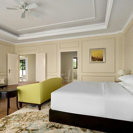 Nha Trang Marriott Resort & Spa, Hon Tre Island Exterior photo